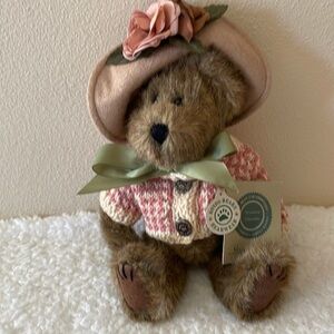 BOYDS Bear Mrs Mertz w/tags